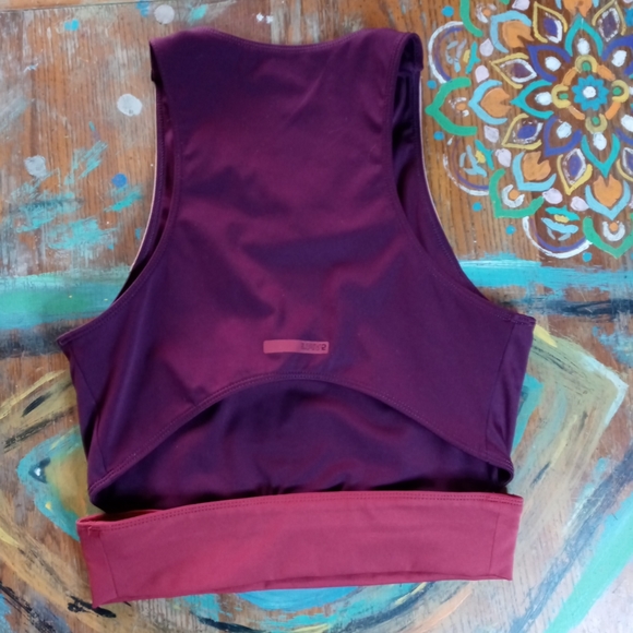 Women's petite work out tank top - Picture 2 of 6